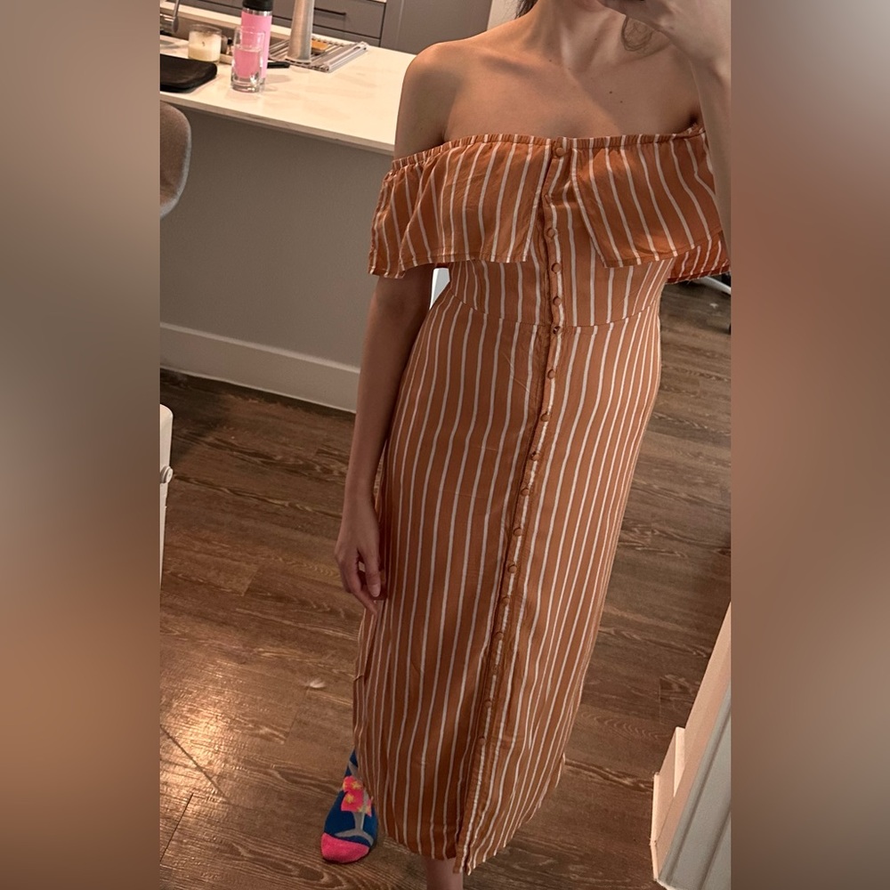 Amuse Society Ribbed Tan Off-Shoulder Sundress